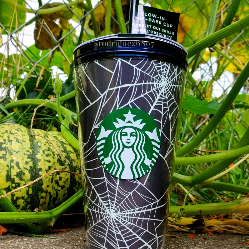 🕷LAST ONE🕸Starbucks Glow in the Dark Web Cup